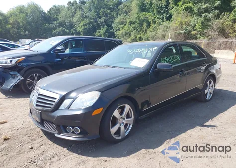 2010 Mercedes-Benz E 350 4Matic из США, поврежденный, VIN WDDHF8HB9AA081197